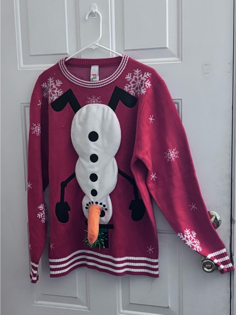 Men's Red Crewneck Snowman Pullover Sweater